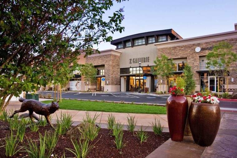 Z Gallerie at the Fountains