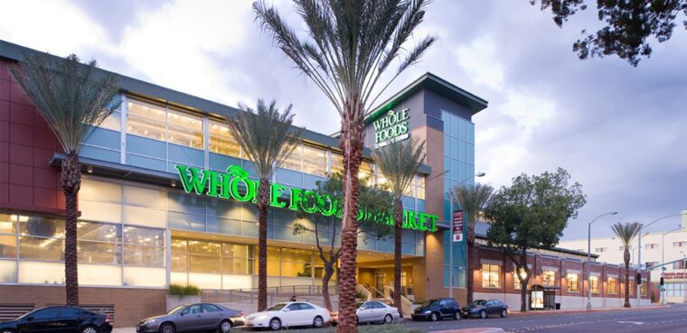 entrance to whole foods in Pasadena