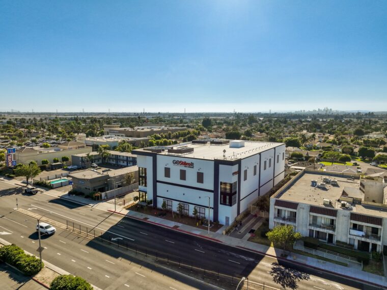 An exterior view of Go Store It in Pico Rivera, CA