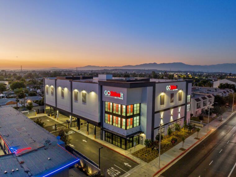 The outside of Go Store It in Pico Rivera with the sun setting