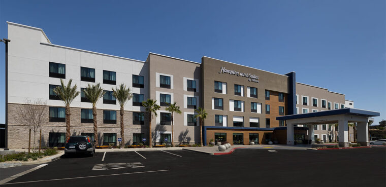 Hampton Inn & Suites at Bedford Marketplace