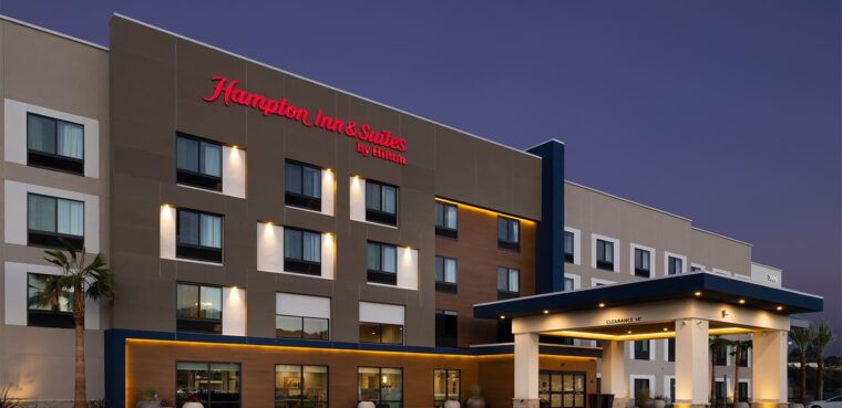 Hampton Inn & Suites at Bedford Marketplace