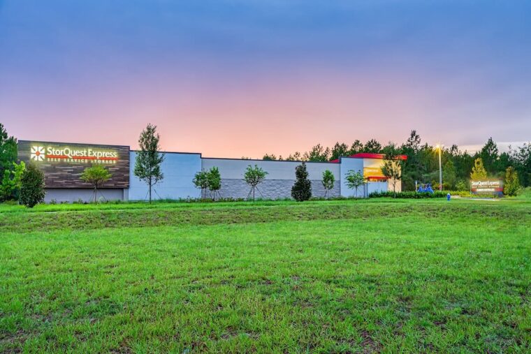 StorQuest in Palm Coast, FL
