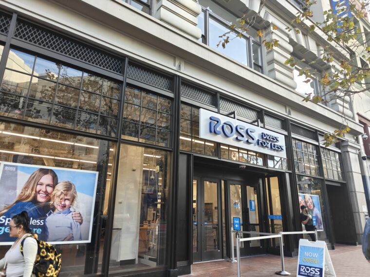 Exterior view of Ross Dress for Less