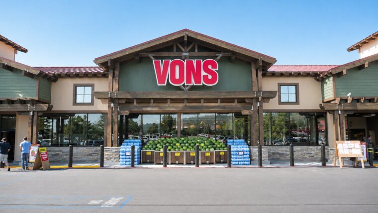 Vons at Mammoth Lakes